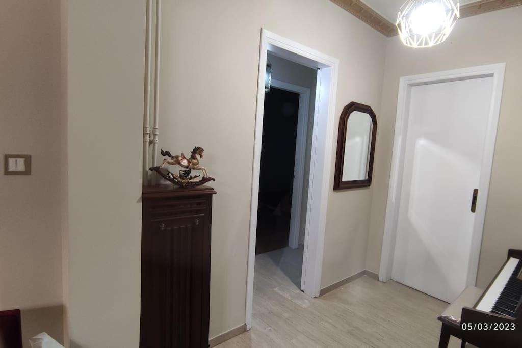 Sq Varnava Appartment Ateny Zewnętrze zdjęcie